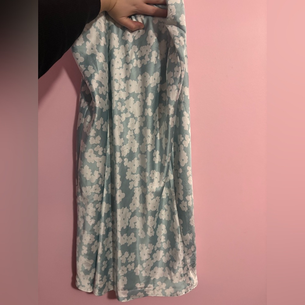 ⭐️Calvin cline blue skirt nwt